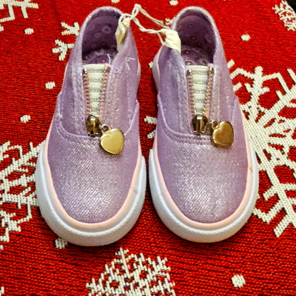 Toddler purplish gym shoes